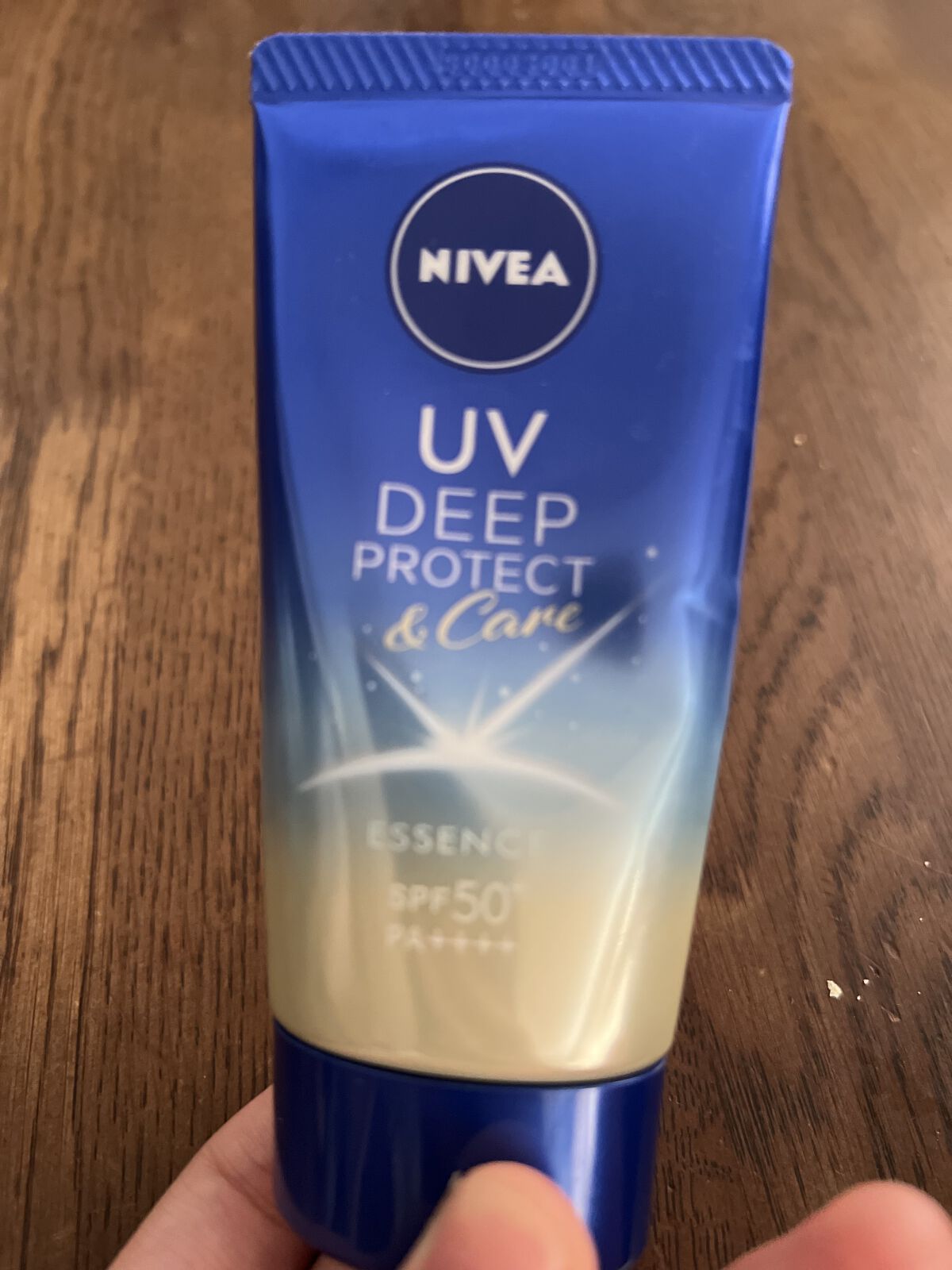 ニベアUV ディープ プロテクト＆ケア エッセンス/ニベア/日焼け止めローションを使ったクチコミ（1枚目）