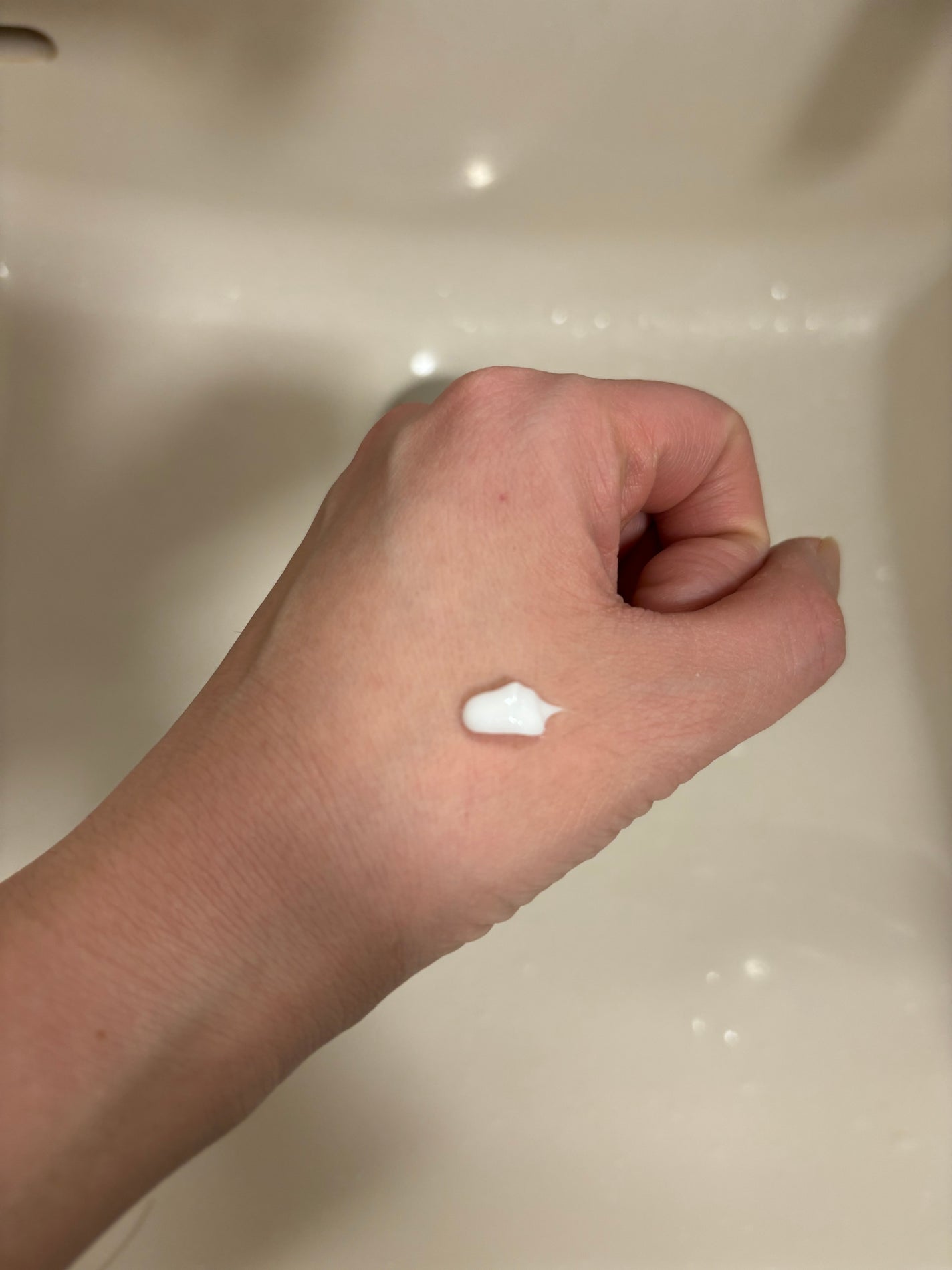 薬用リンクルアイクリーム ホワイト/なめらか本舗/アイケア・アイクリームを使ったクチコミ(3枚目)