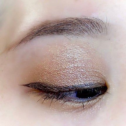 アディクション ザ アイシャドウ パール/ADDICTION/単色アイシャドウを使ったクチコミ(2枚目)