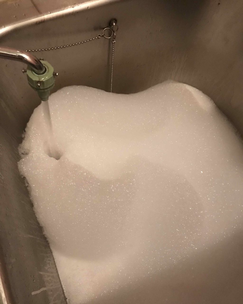 贅沢泡とろ 入浴料 ジュエリーローズの香り/お湯物語/保湿系入浴剤を使ったクチコミ（3枚目）