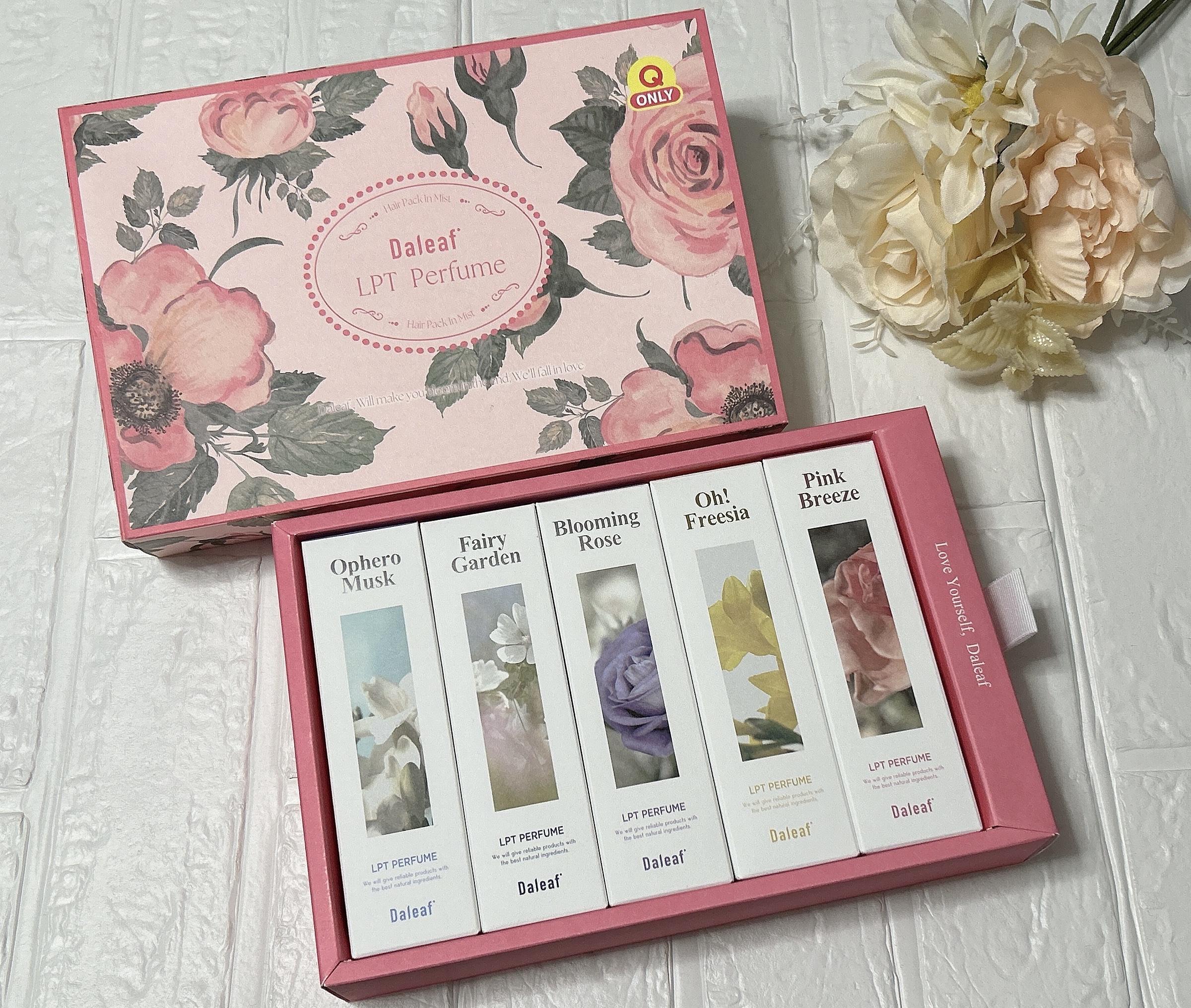 パフュームヘアパックインミスト Pink Breeze/Daleaf/アウトバストリートメントを使ったクチコミ（1枚目）