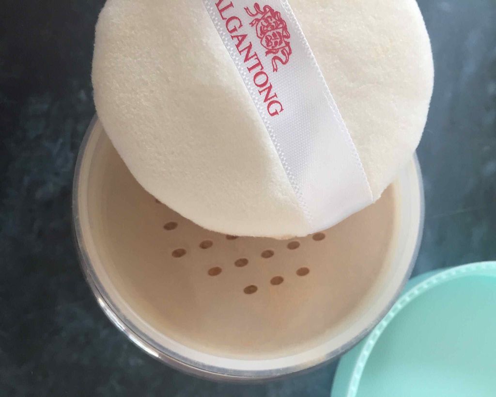 チョコミントUVパウダー/パルガントン/日焼け止めパウダーを使ったクチコミ(2枚目)