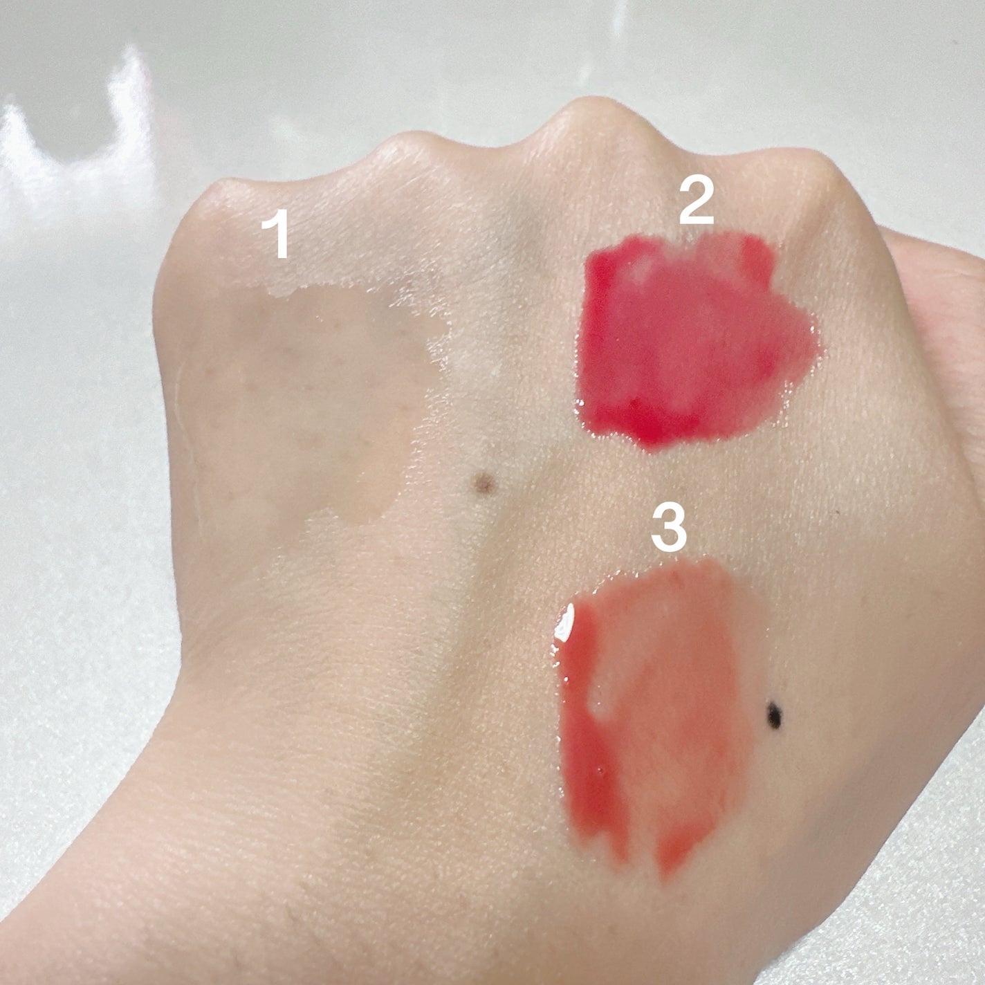 ナチュラルブルームリップオイルセラム 3色セット/PINATE/リップグロスを使ったクチコミ(4枚目)