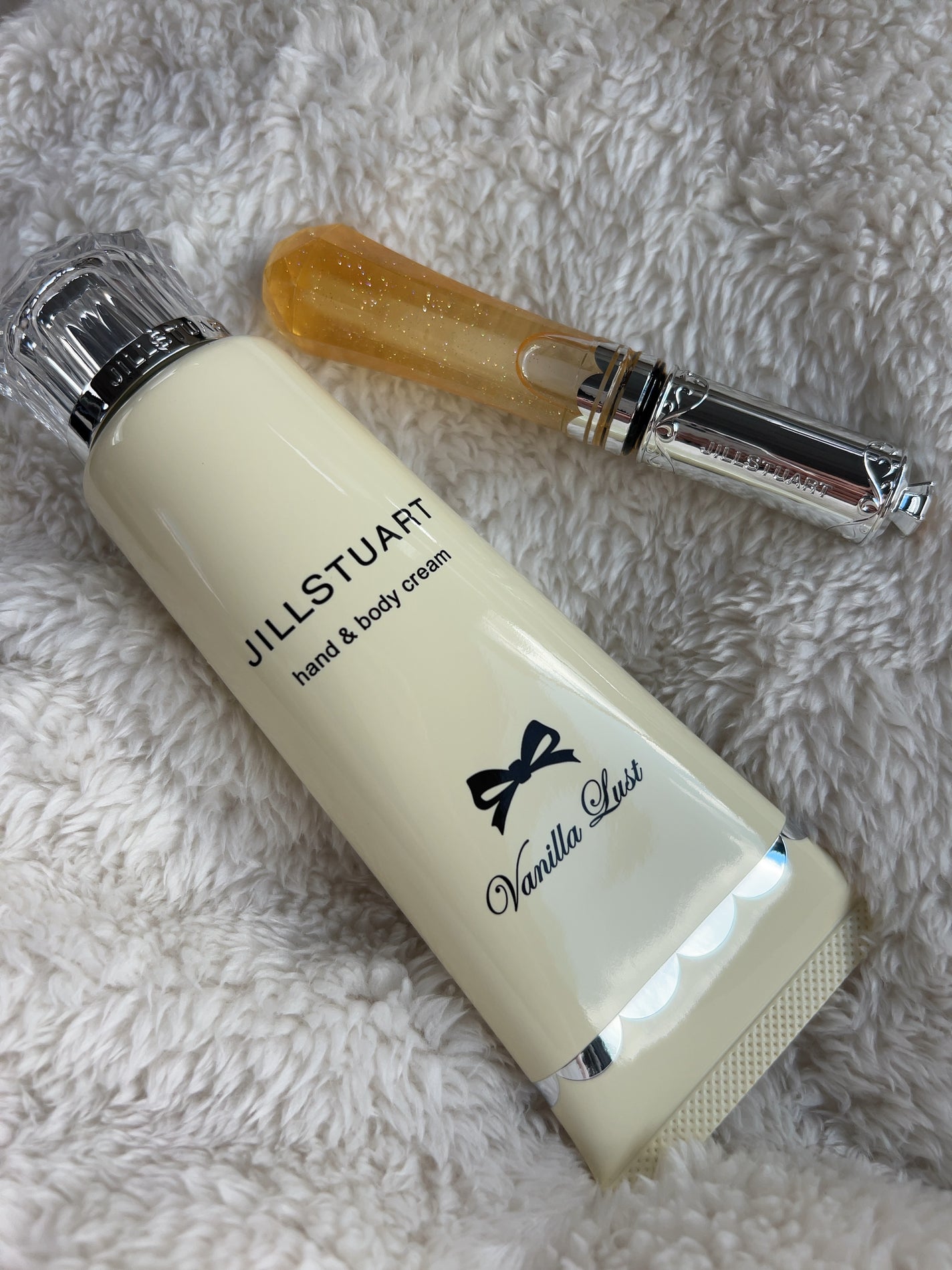 ヴァニラ ラスト ハンド&ボディ クリーム/JILL STUART/ボディクリームを使ったクチコミ(2枚目)