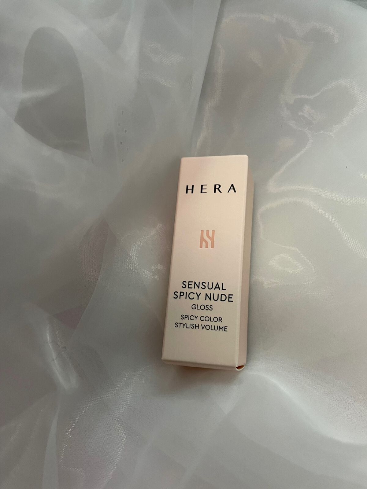 センシュアルスパイシーヌードグロス/HERA/リップグロスを使ったクチコミ(4枚目)