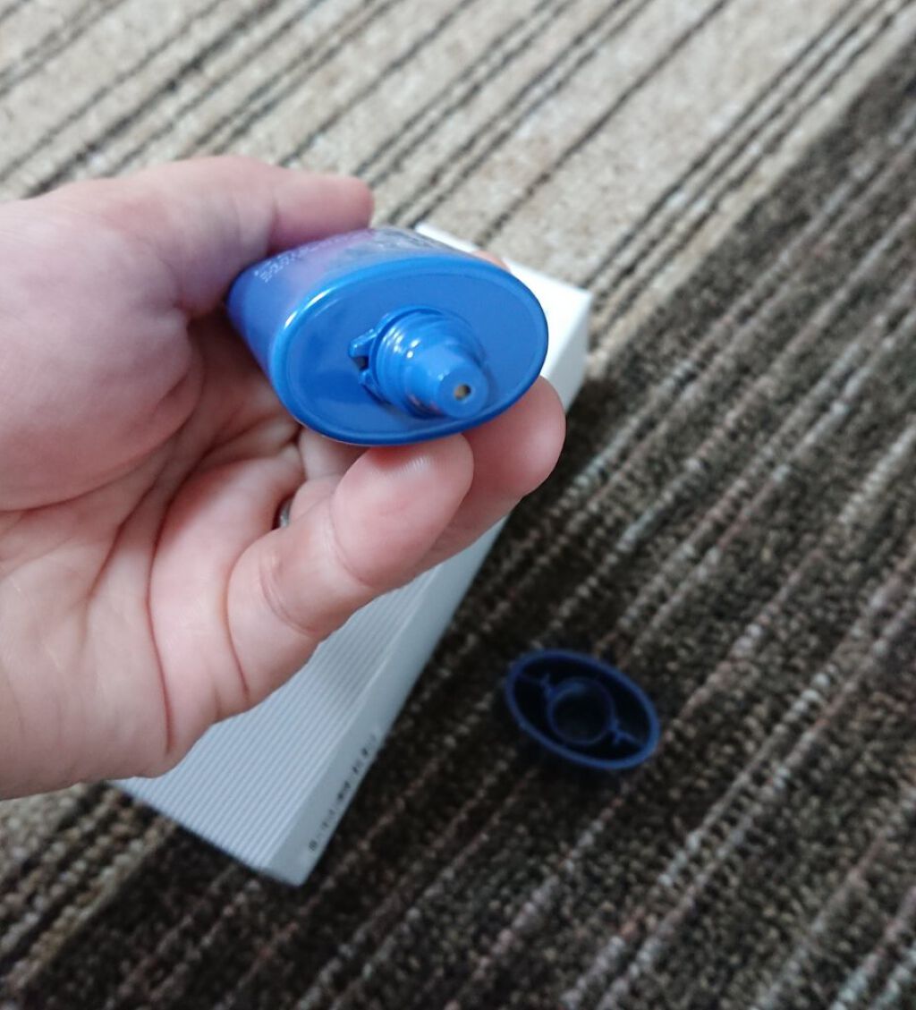 サエル ホワイト CCクリーム コンセントレート/DECENCIA/CCクリームを使ったクチコミ（2枚目）