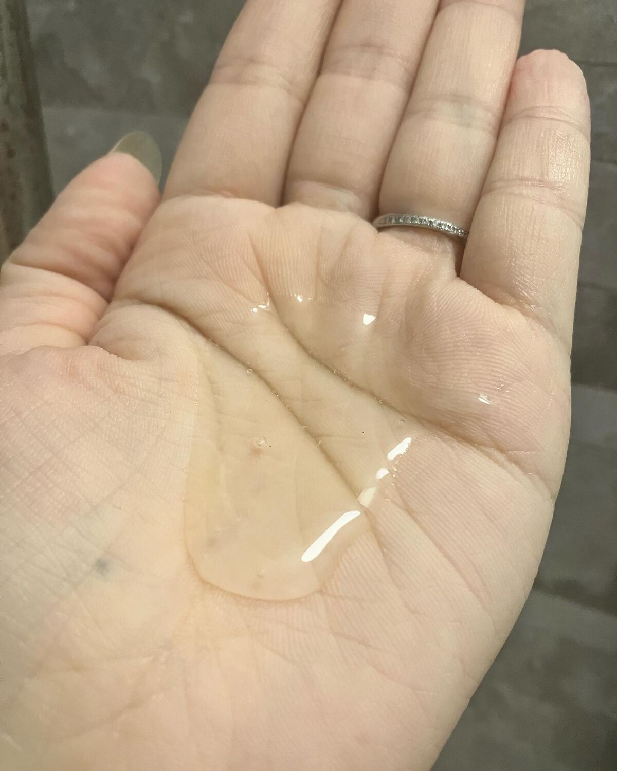 マミマロロン on LIPS 「THERATISDreamyMoist🌿@theratis_o..」(5枚目)