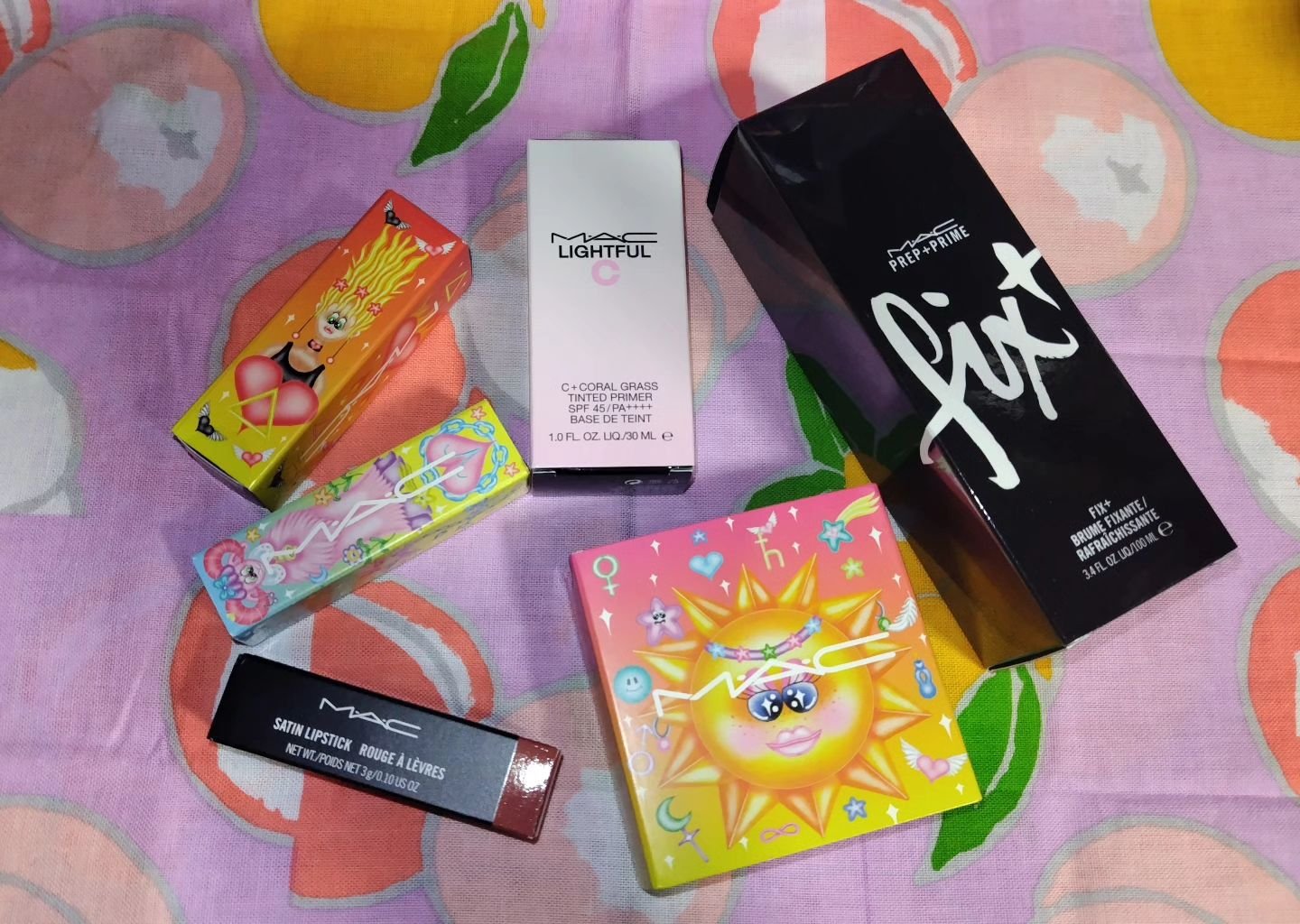 ラスターガラス リップスティック ローカル セレブ（牡羊座）限定パッケージ/M・A・C/口紅を使ったクチコミ（1枚目）