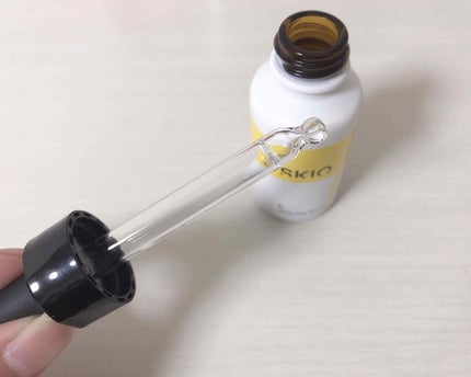 VC ホワイトピールセラム/SKIO/ブースター・導入液を使ったクチコミ(2枚目)