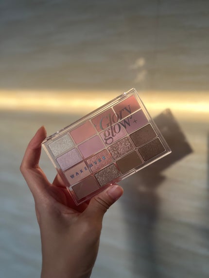 ソフトブラーリングアイパレット/wakemake/アイシャドウパレットを使ったクチコミ(3枚目)