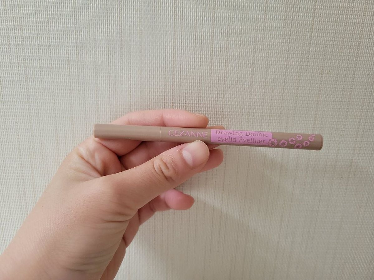 描くふたえアイライナー/CEZANNE/リキッドアイライナーを使ったクチコミ(1枚目)