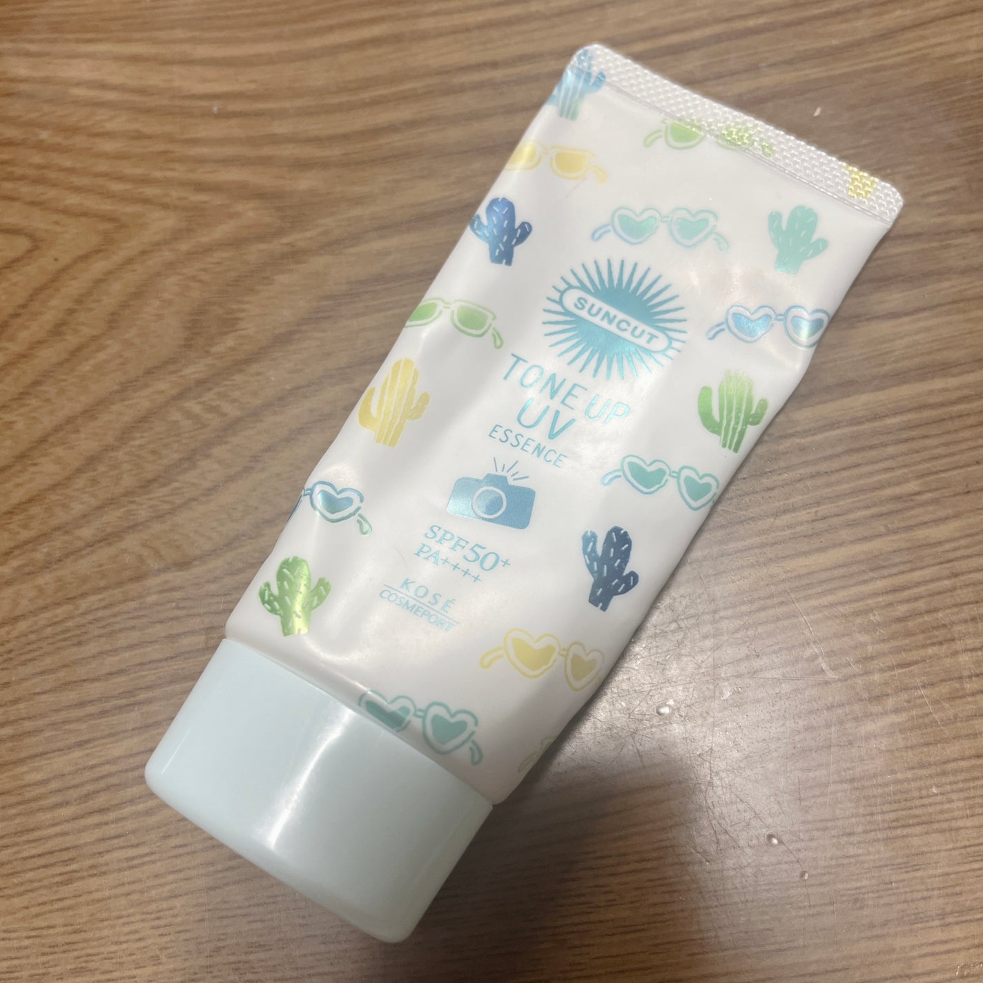 トーンアップUV エッセンス/サンカット®/日焼け止めローションを使ったクチコミ(2枚目)