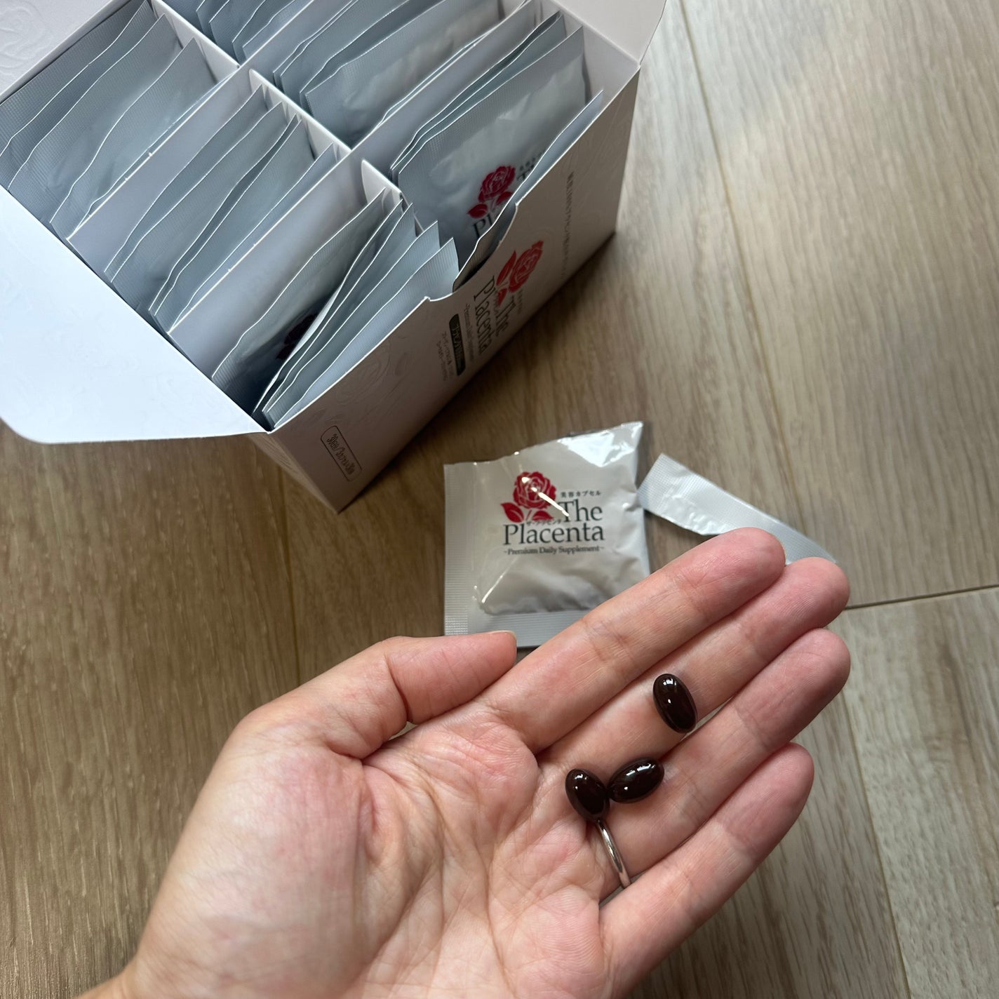 ザ・プラセンタ カプセル〈ソフトカプセル〉/メタボリック/美容サプリメントを使ったクチコミ(4枚目)