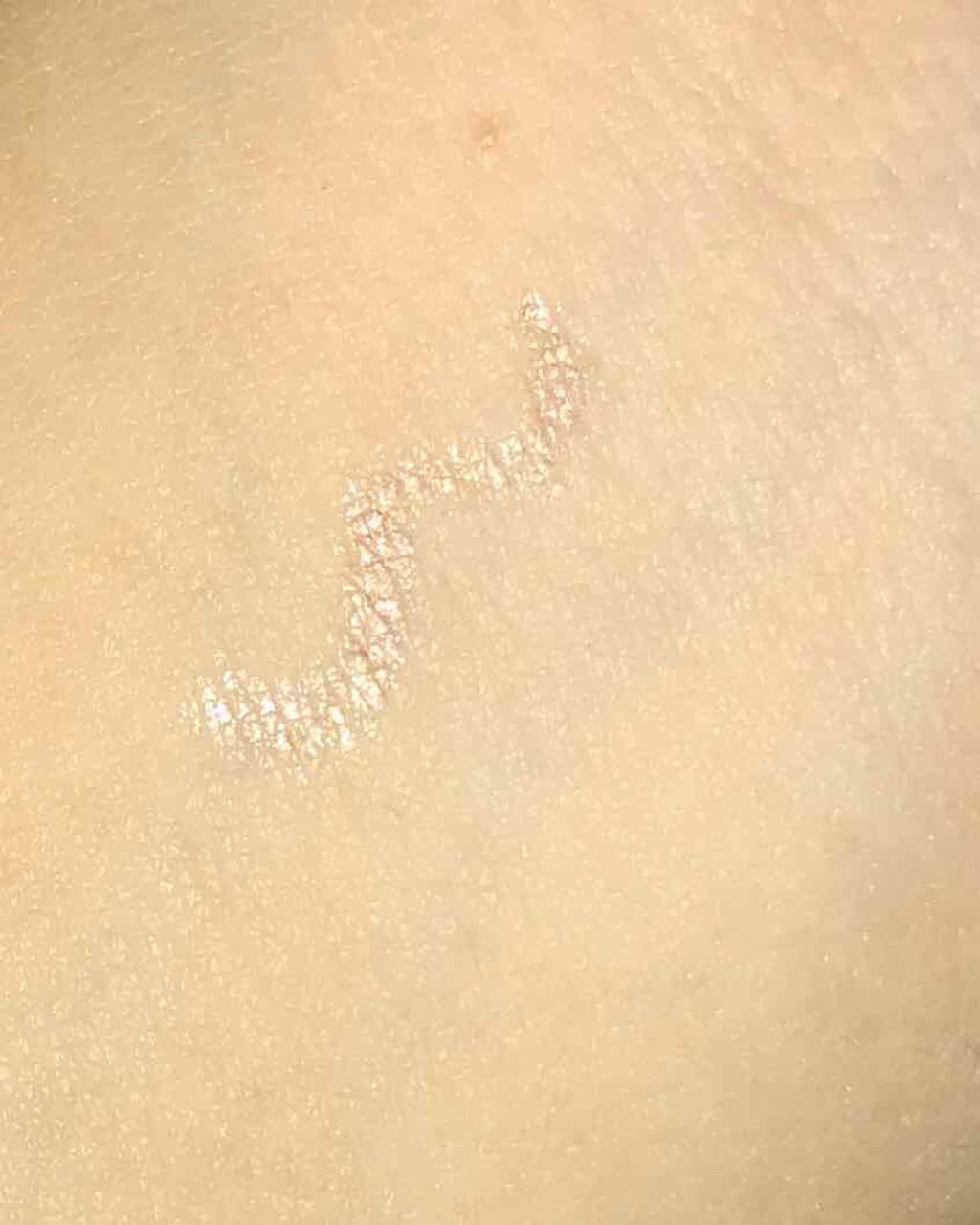 カラー ショー ライナー/MAYBELLINE NEW YORK/ペンシルアイライナーを使ったクチコミ（2枚目）