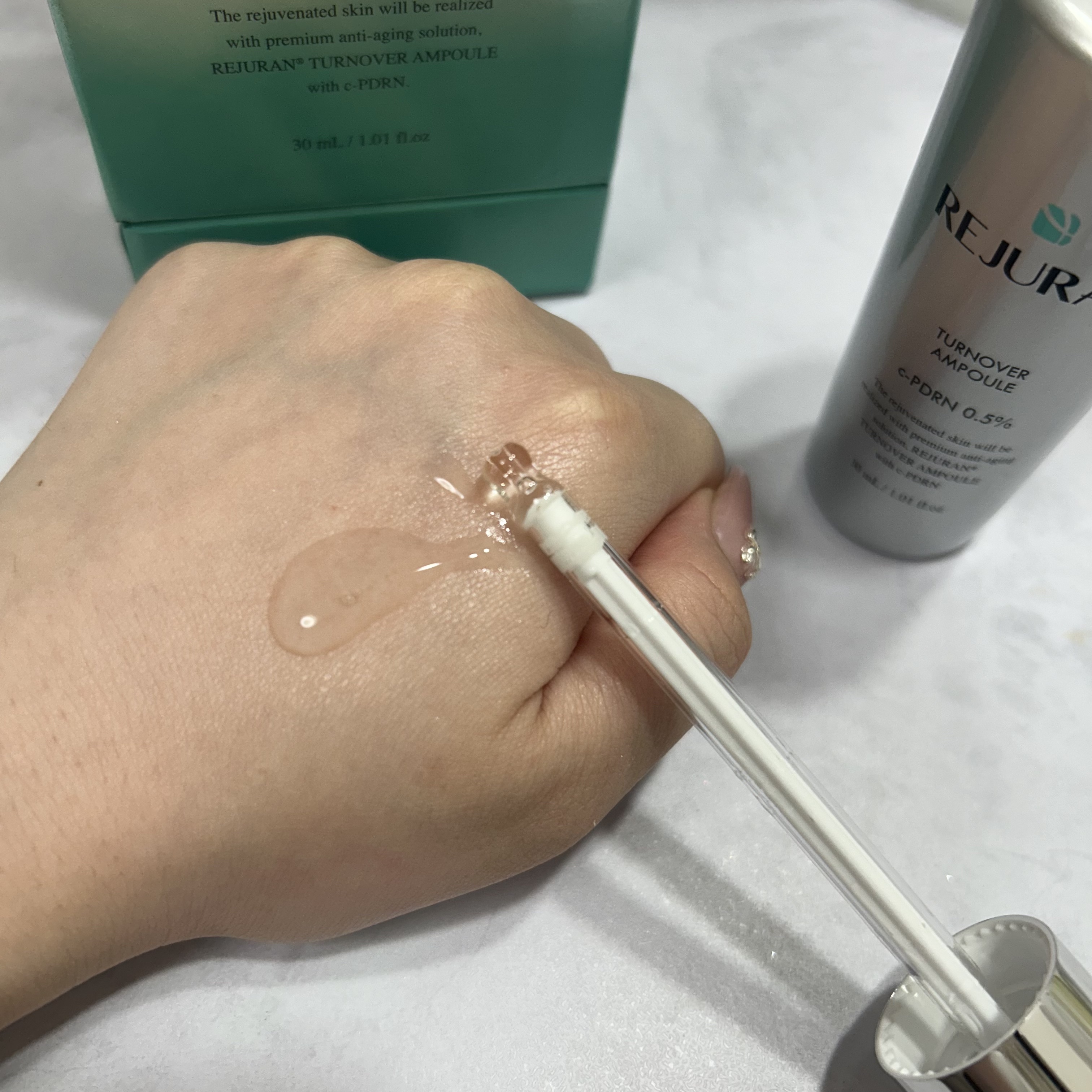 REJURAN ターンオーバーアンプル 30ml/REJURAN COSMETICS/美容液を使ったクチコミ（2枚目）