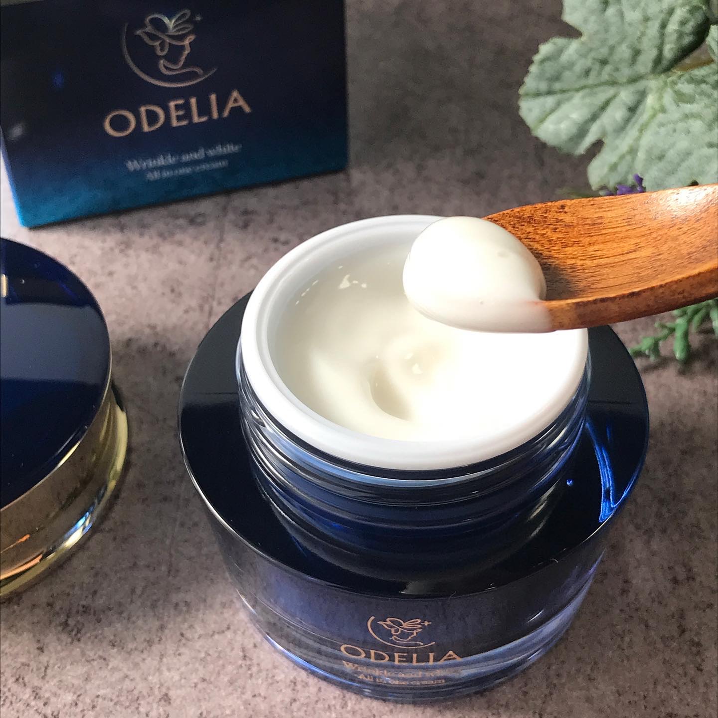 リンクル＆ホワイト オールインワンクリーム/ODELIA/オールインワン化粧品を使ったクチコミ（3枚目）