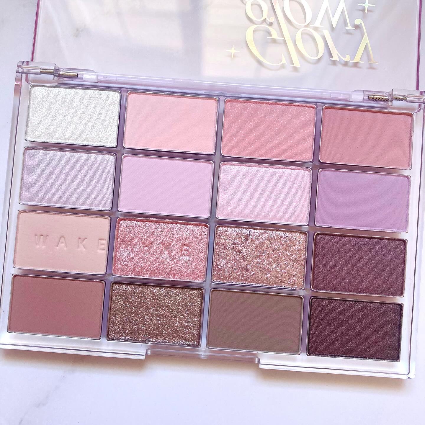 ソフトブラーリングアイパレット/wakemake/アイシャドウパレットを使ったクチコミ（3枚目）