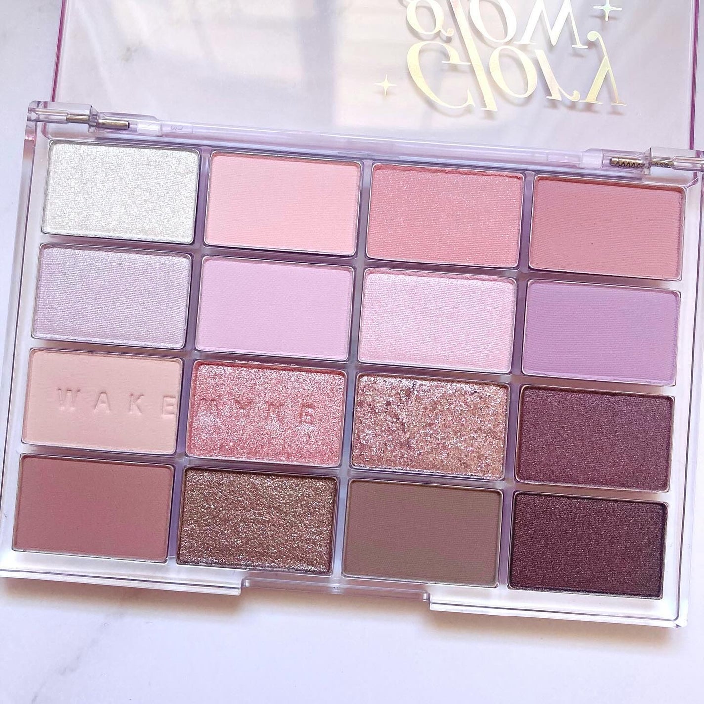 ソフトブラーリングアイパレット/wakemake/アイシャドウパレットを使ったクチコミ(3枚目)