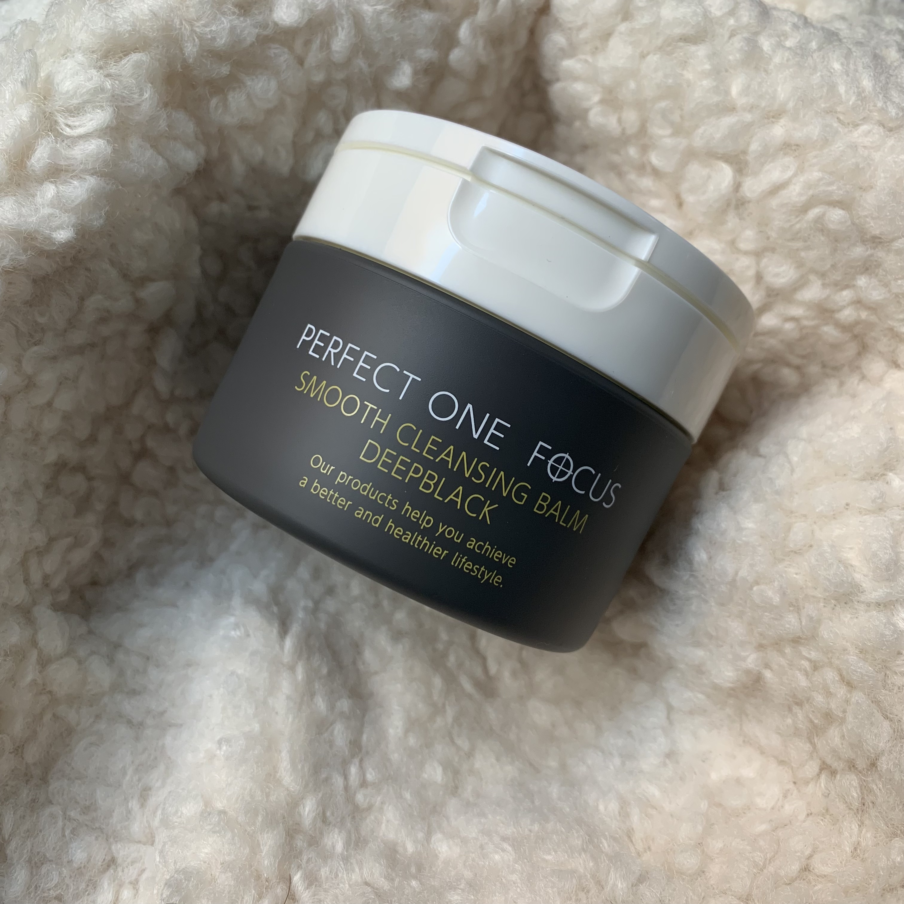 パーフェクトワンフォーカス スムースクレンジングバーム ディープブラック/PERFECT ONE  FOCUS/クレンジングバームを使ったクチコミ（1枚目）