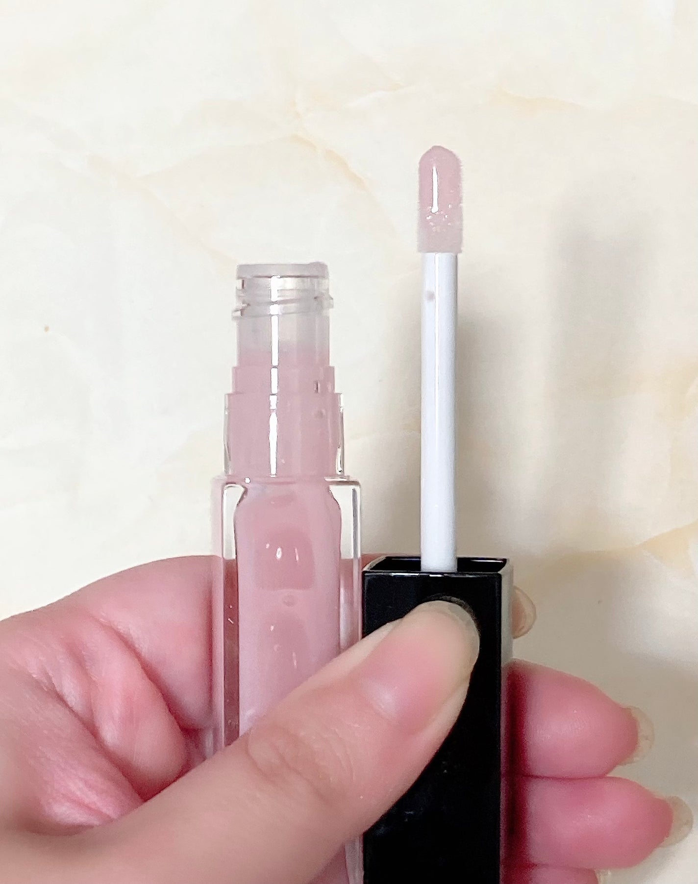 エッセンス リッププランパー/Visée/リッププランパーを使ったクチコミ(2枚目)