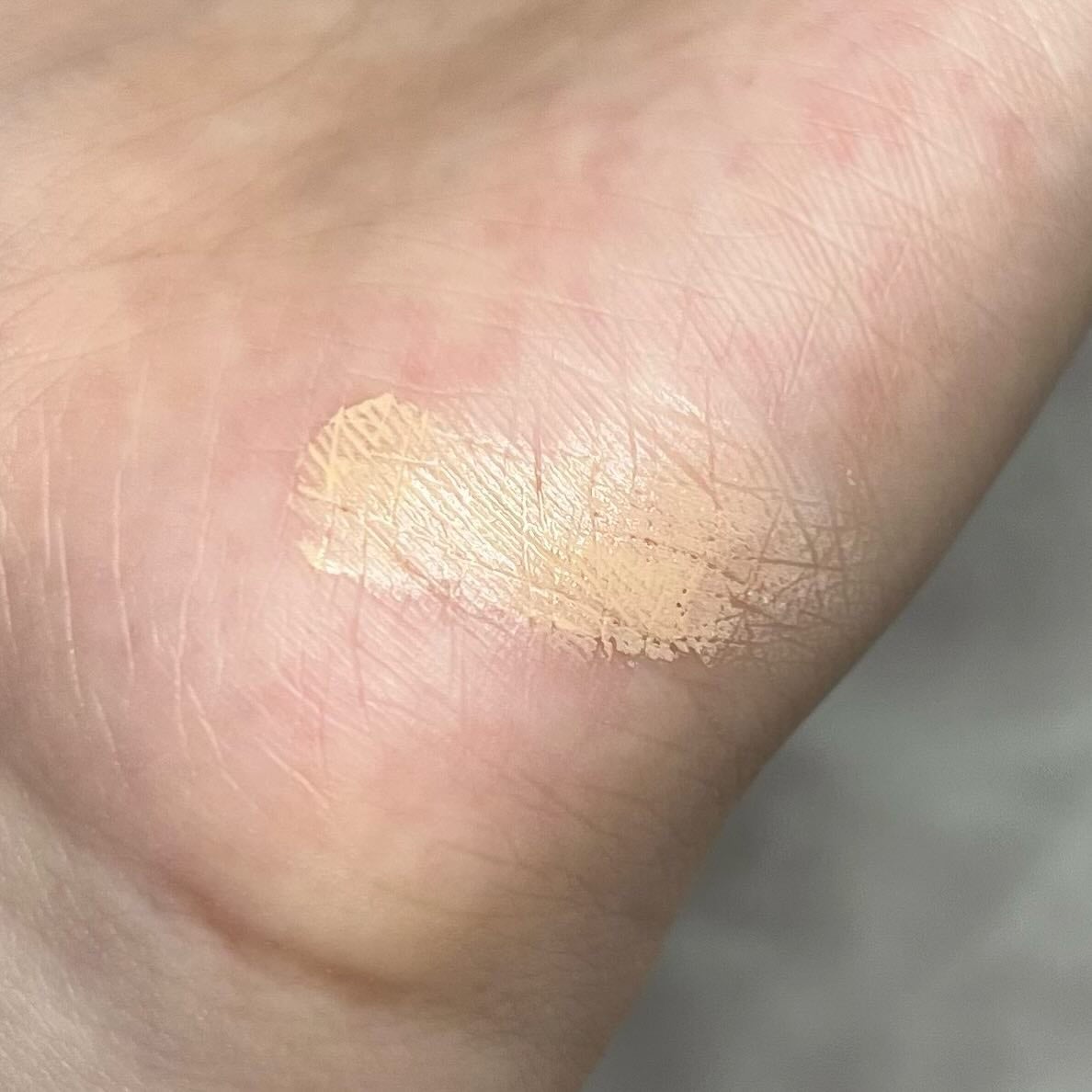 カバーリシャス アルティメット ホワイトクッション/BANILA CO/クッションファンデーションを使ったクチコミ(4枚目)