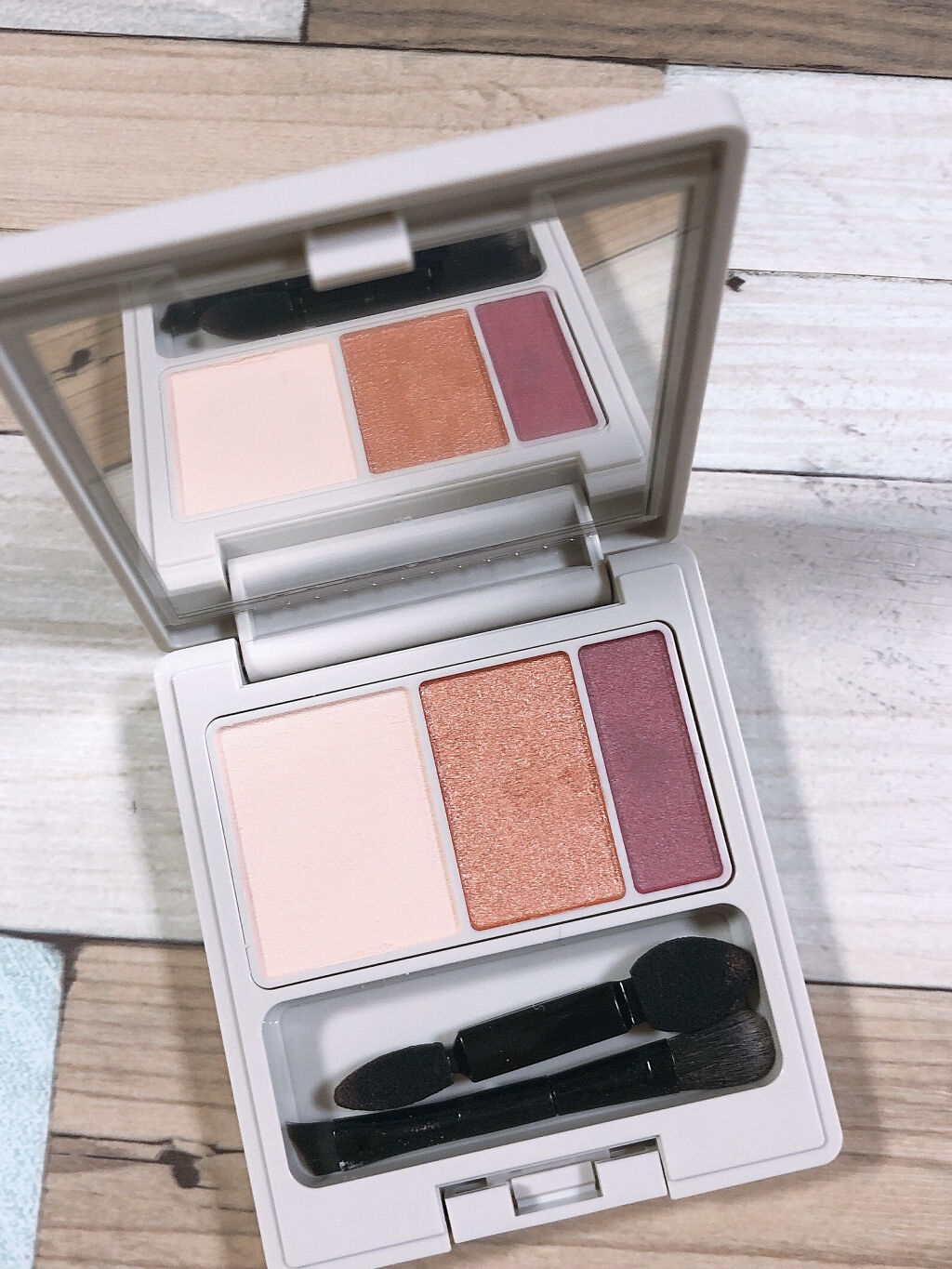 アイパレット EX01 サンセットマゼンタ/ナチュラグラッセ/アイシャドウパレットを使ったクチコミ（2枚目）