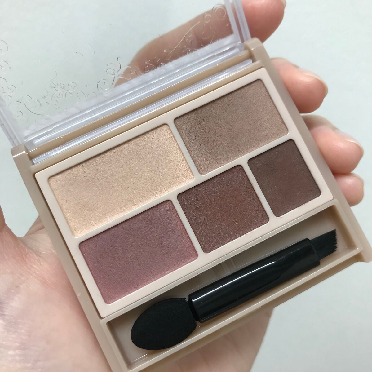 パーフェクトマルチアイズ/キャンメイク/アイシャドウパレットを使ったクチコミ(2枚目)