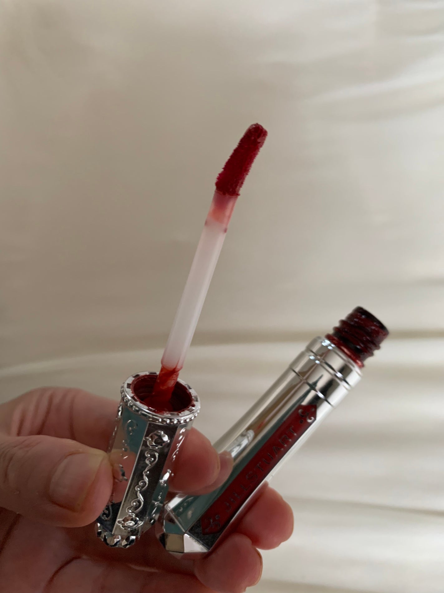 ジルスチュアート タイムレスグロウ ルージュティント/JILL STUART/リップティントを使ったクチコミ(2枚目)