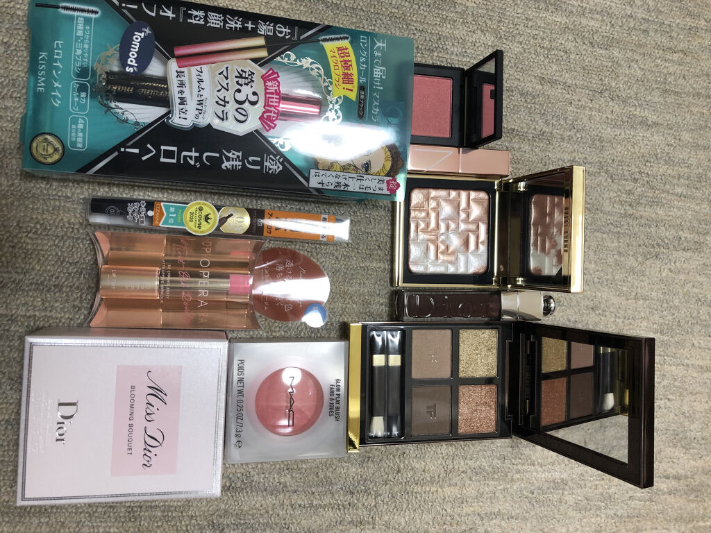 モイスチャー リッチ リップスティック/SUQQU/口紅を使ったクチコミ（2枚目）