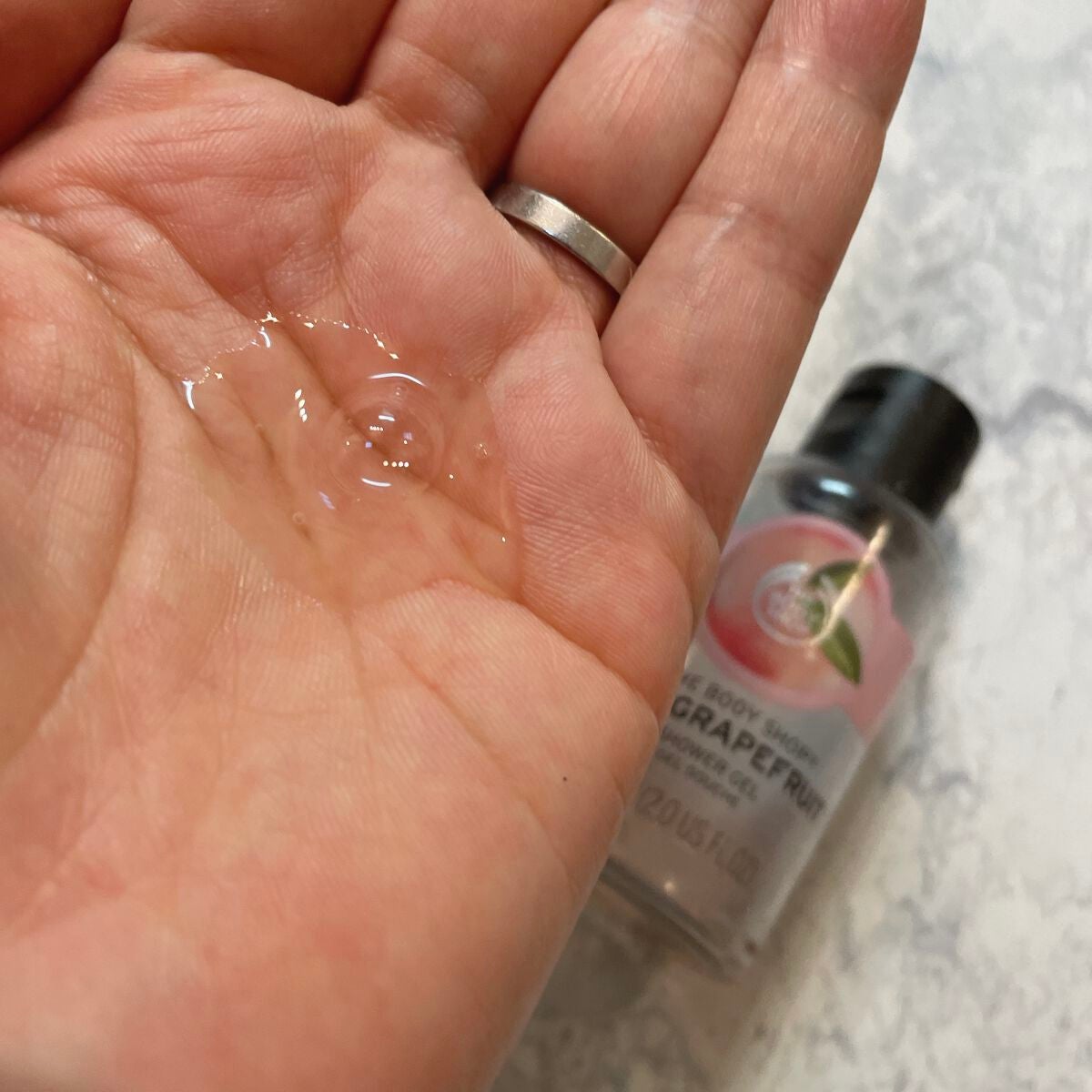 シャワージェル ピンクグレープフルーツ /THE BODY SHOP/ボディソープを使ったクチコミ(3枚目)