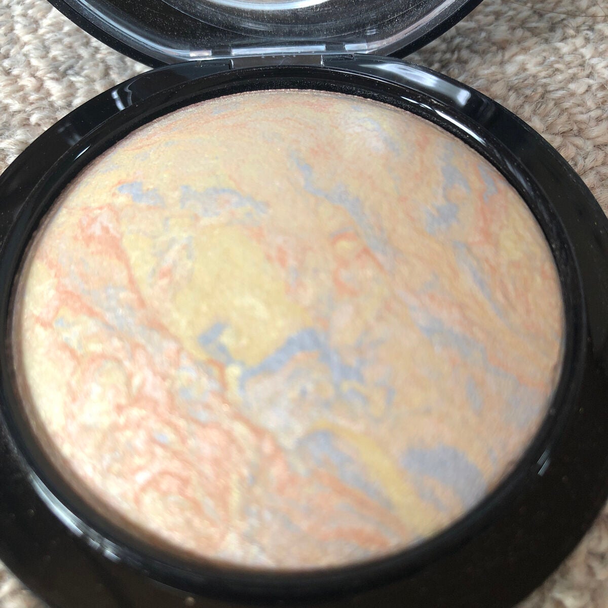 ライトリフレクティングセッティングパウダー プレスト N/NARS/プレストパウダーを使ったクチコミ(4枚目)