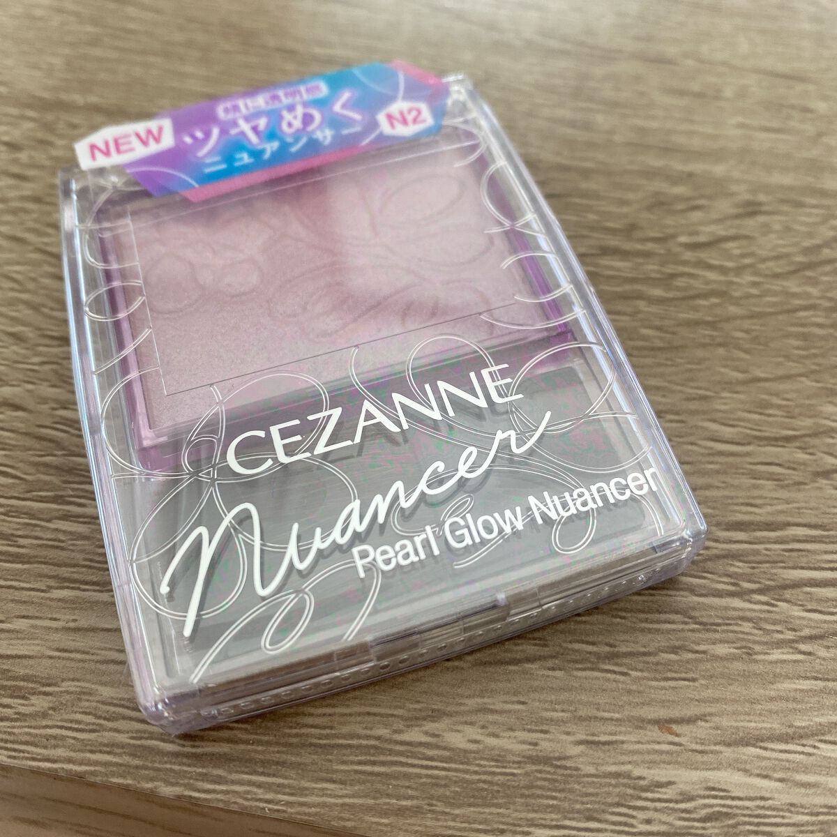 パールグロウニュアンサー/CEZANNE/パウダーハイライトを使ったクチコミ（2枚目）