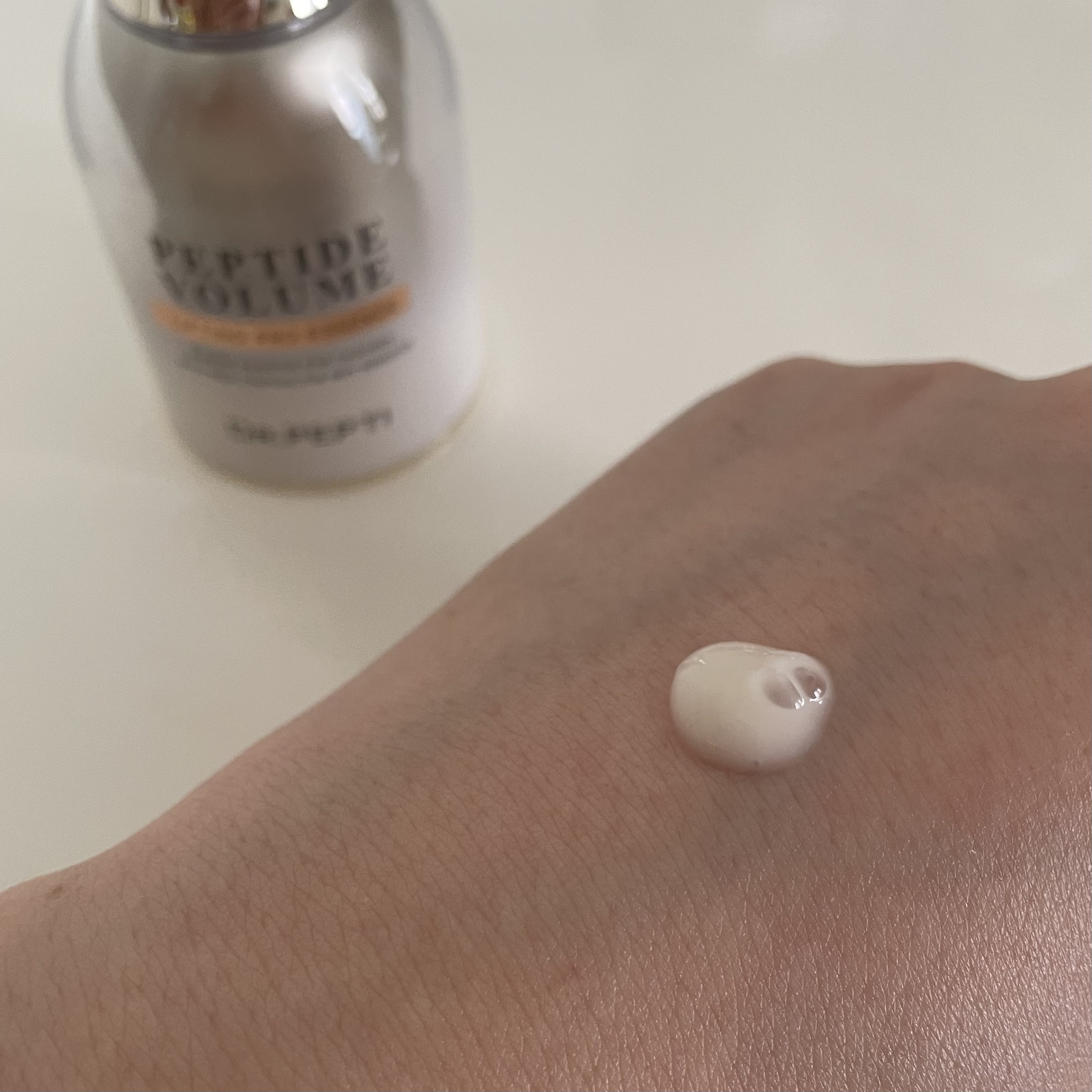 ペプチドボリュームステライトアイクリーム/DR.PEPTI/アイケア・アイクリームを使ったクチコミ（2枚目）