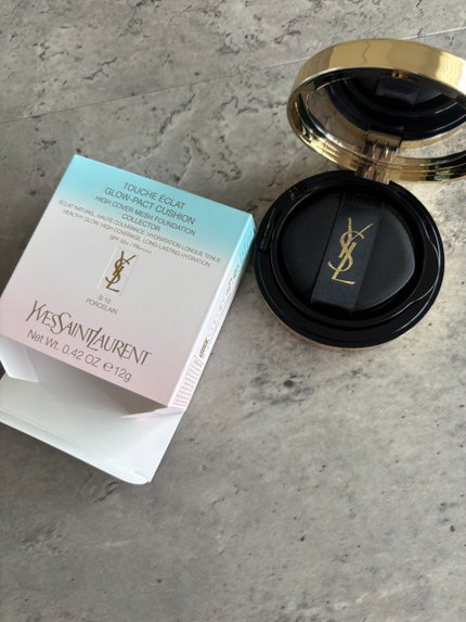 ラディアント タッチ グロウパクト B10 コレクター/YVES SAINT LAURENT BEAUTE/クッションファンデーションの画像
