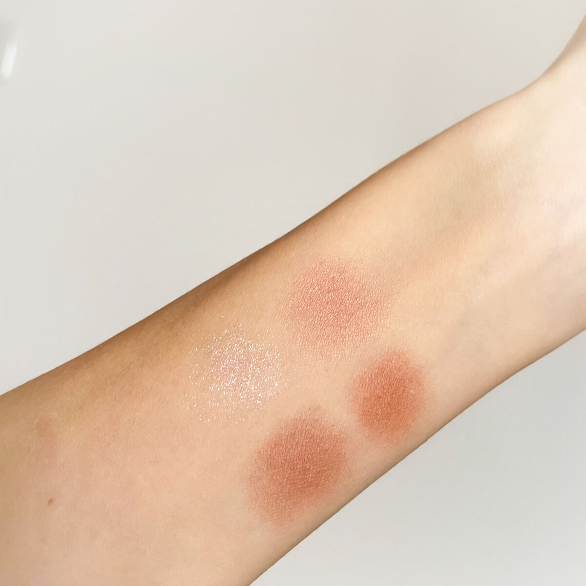 シルキースフレアイズ（マットタイプ）/キャンメイク/アイシャドウパレットを使ったクチコミ（3枚目）