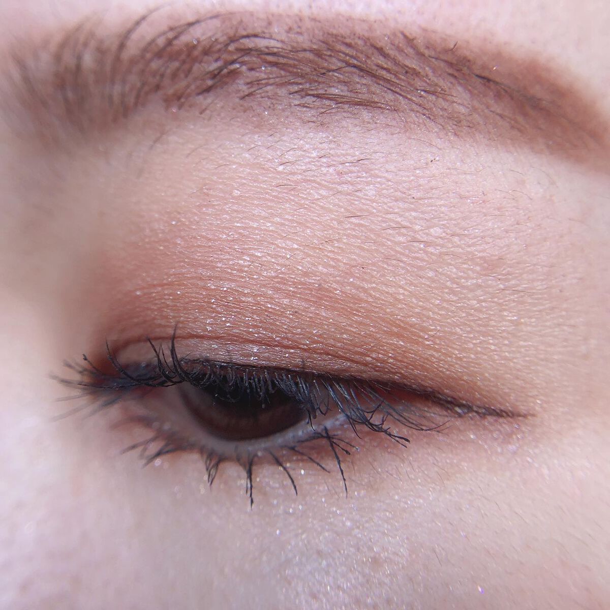 あゆみ on LIPS 「・\#todaysmake/・アイシャドウ☑@lunasolo..」(4枚目)