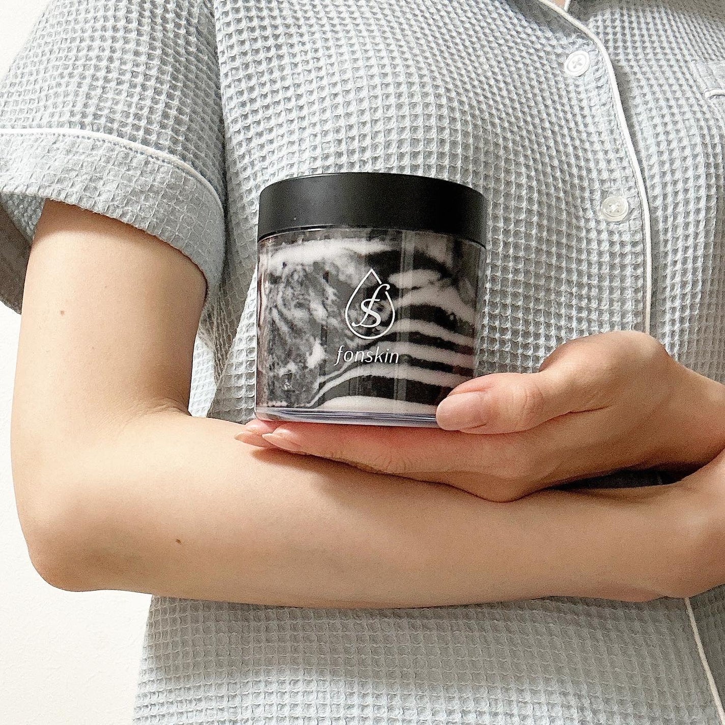 ソルシアボディスクラブ/fonskin/ボディスクラブを使ったクチコミ(3枚目)