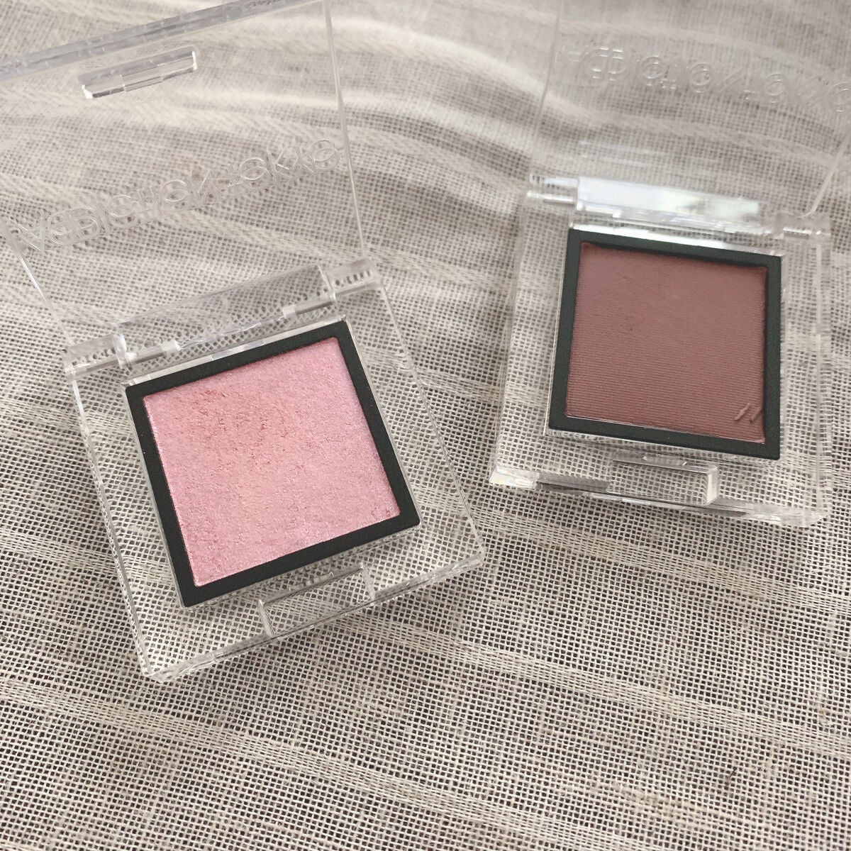 アディクション ザ アイシャドウ スパークル/ADDICTION/単色アイシャドウを使ったクチコミ(4枚目)