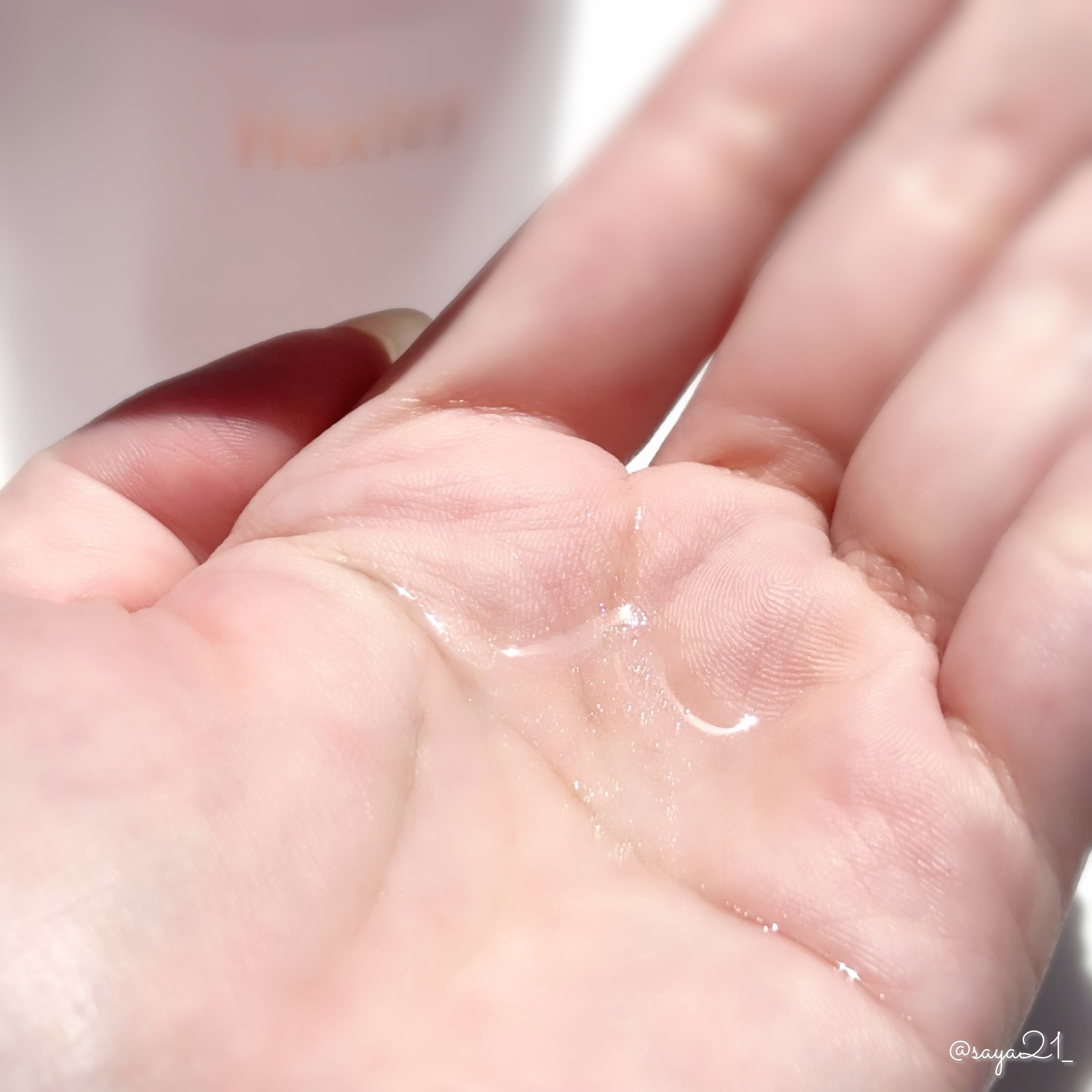 スキングロウトナー ビタラディアンス/Huxley/化粧水を使ったクチコミ（3枚目）