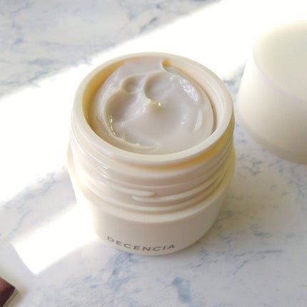 ディセンシア クリーム/DECENCIA/フェイスクリームを使ったクチコミ(4枚目)