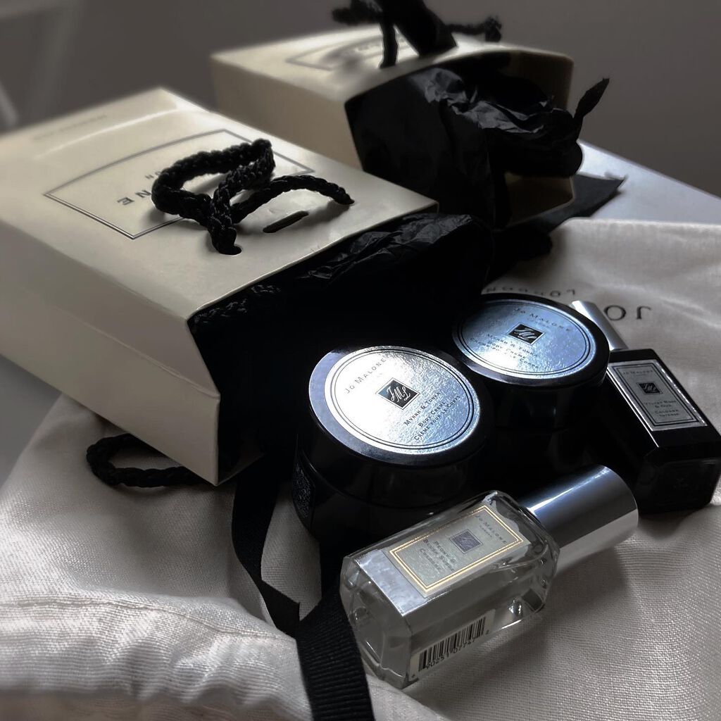 Jo MALONE LONDON ミルラ & トンカ ボディ クレーム のクチコミ「じゅるり
⁡
⁡
⁡
思わず口の中で唾が溢れるような
美味しそうな香りの肌になる
⁡
⁡
ジョ.....」（2枚目）