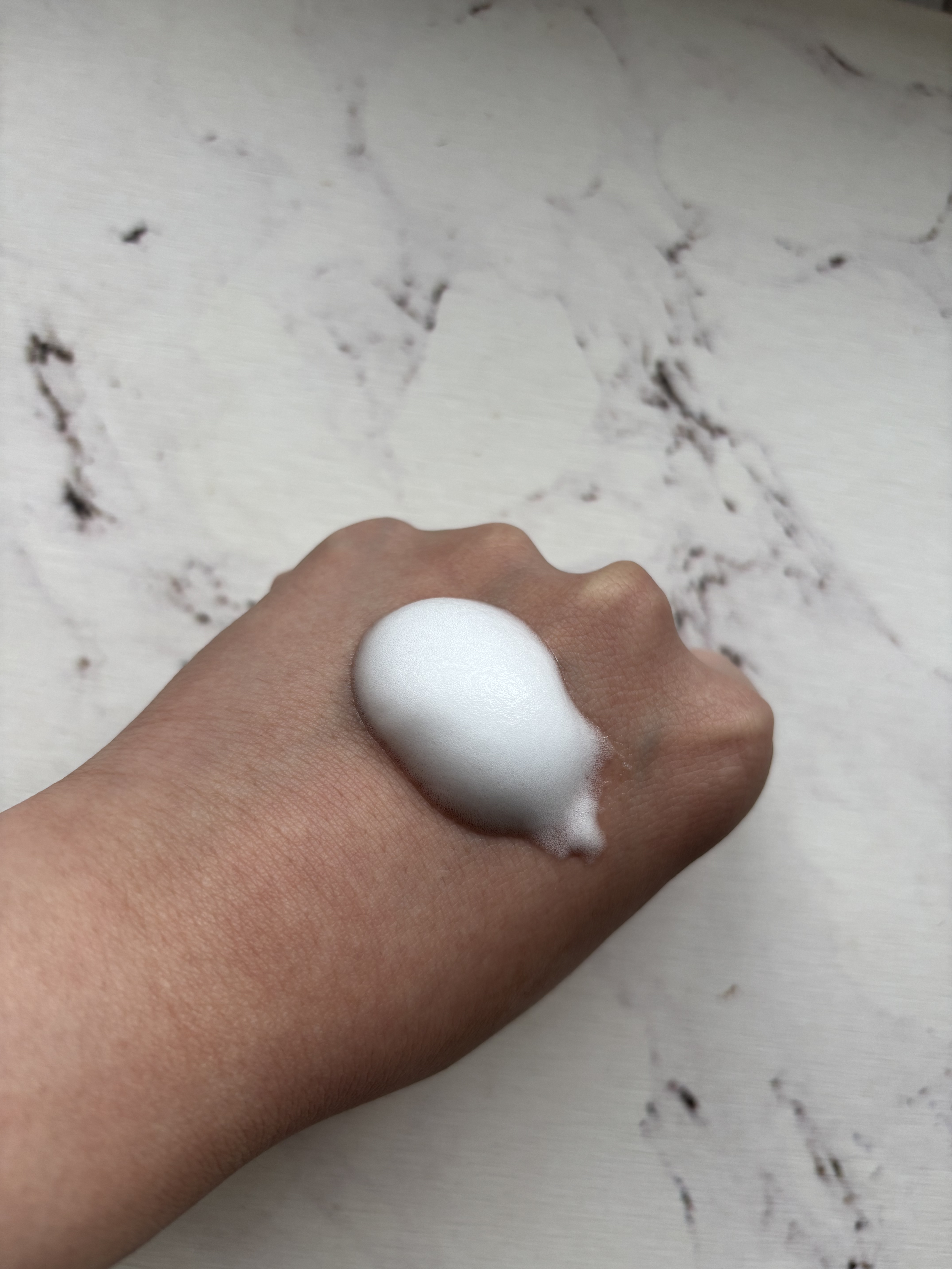 ピュアモイスト 泡ボディウォッシュ/&honey/ボディソープを使ったクチコミ（2枚目）