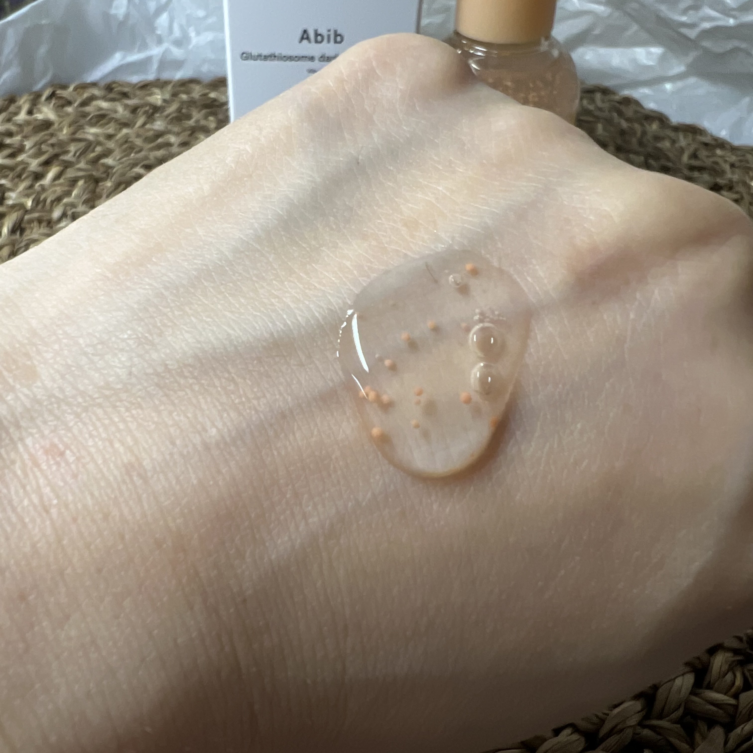 グルタチオンソームダークスポットセラムビタドロップ/Abib /美容液を使ったクチコミ（2枚目）