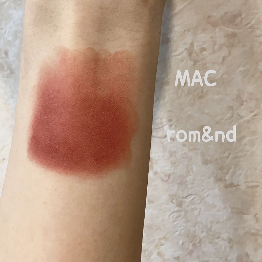 パウダー キス リキッド リップカラー/M・A・C/口紅を使ったクチコミ（2枚目）