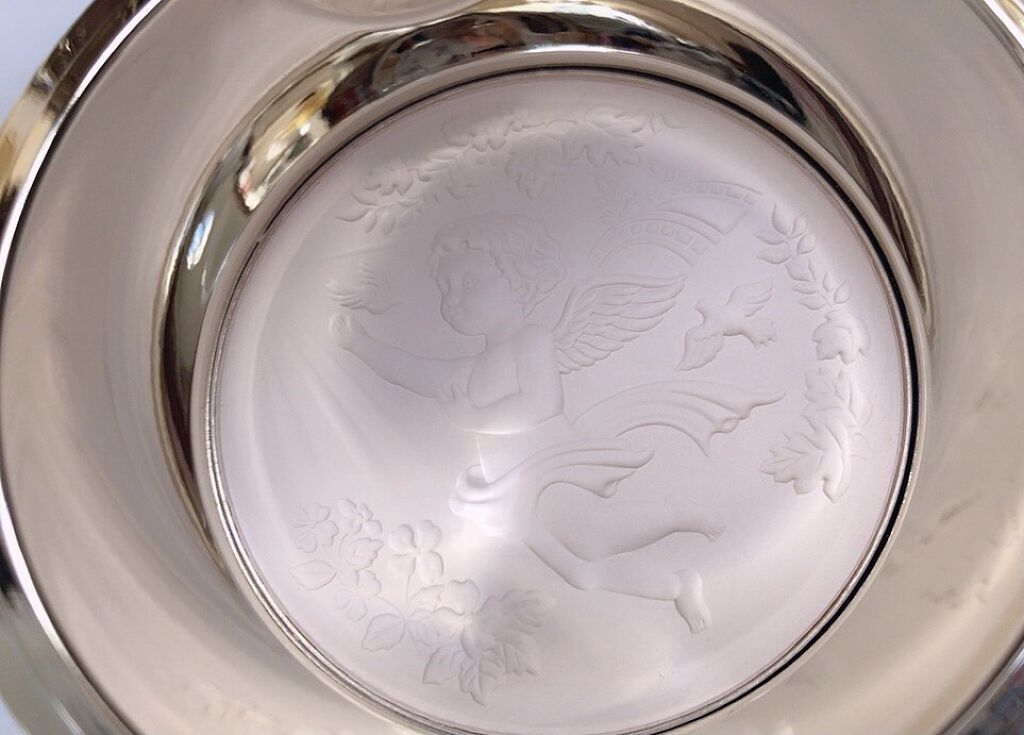 フェースアップパウダー ２０２２/ミラノコレクション/プレストパウダーを使ったクチコミ（3枚目）