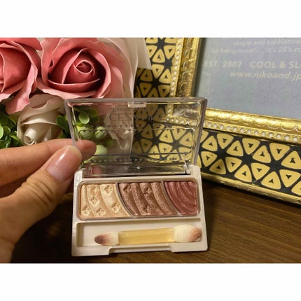 トーンアップアイシャドウ/CEZANNE/アイシャドウパレットを使ったクチコミ(3枚目)