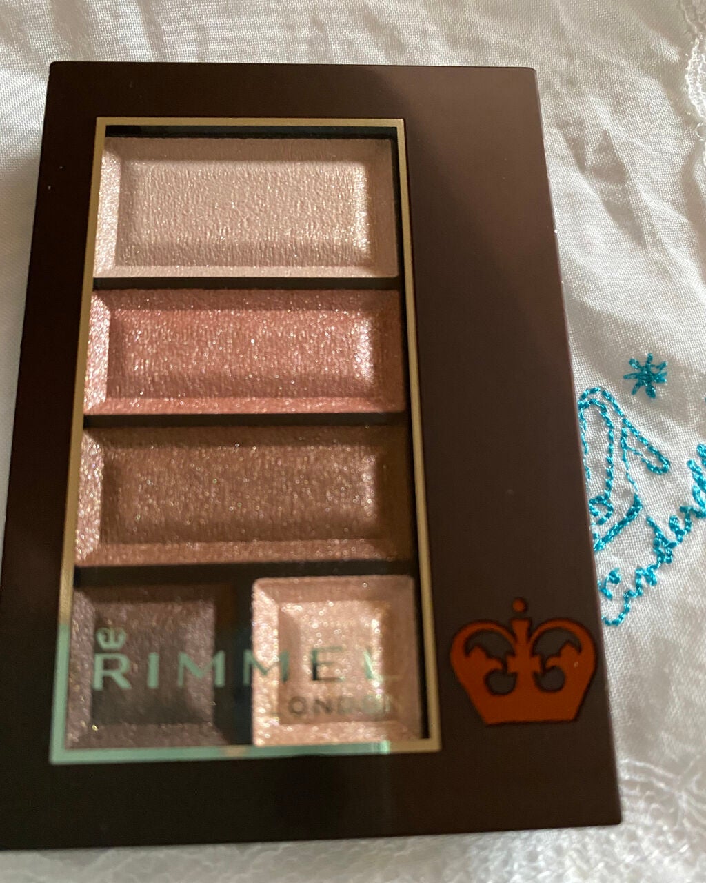 ショコラスウィート アイズ/リンメル ロンドン/アイシャドウパレットを使ったクチコミ(2枚目)