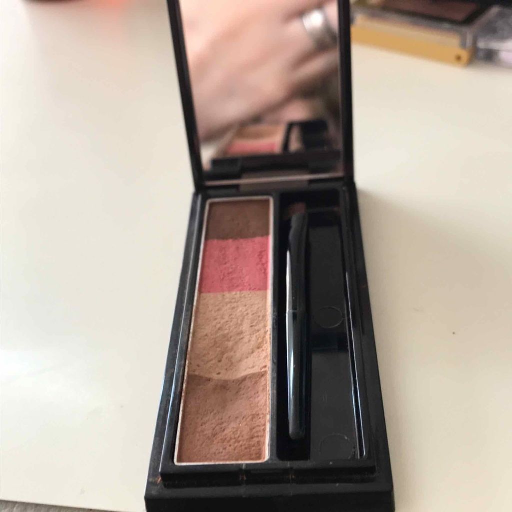 リシェ カラーリング アイブロウパウダー/Visée/パウダーアイブロウを使ったクチコミ(1枚目)