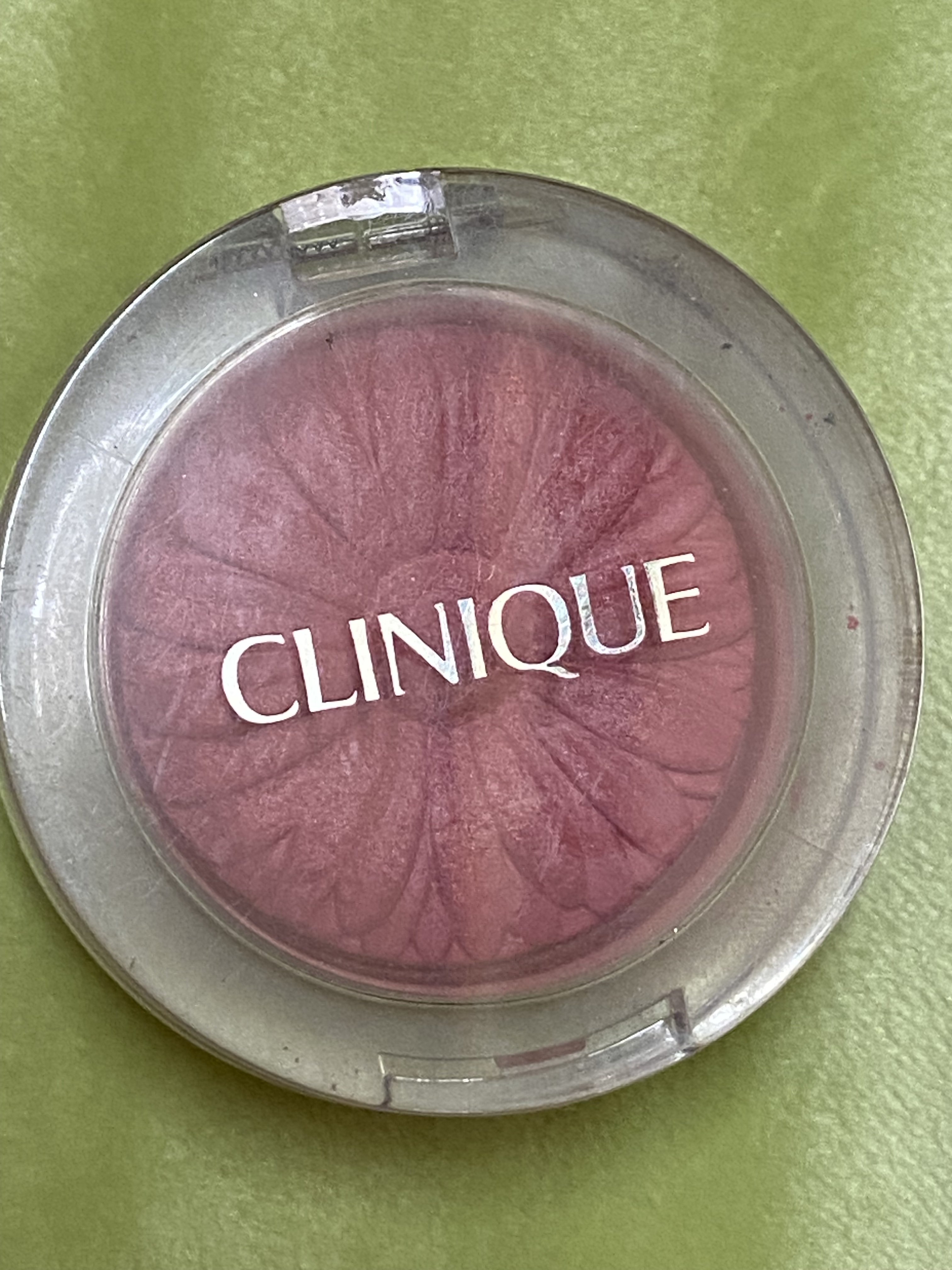 チーク ポップ/CLINIQUE/パウダーチークを使ったクチコミ（2枚目）