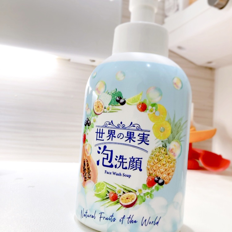 世界の果実 すっきり泡洗顔/世界の果実/泡洗顔を使ったクチコミ（2枚目）